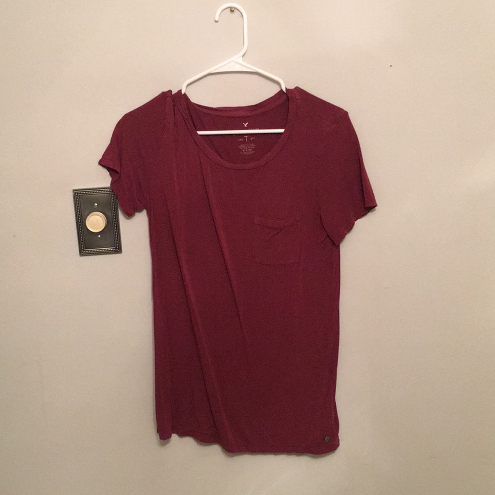 Maroon pocket T-shirt